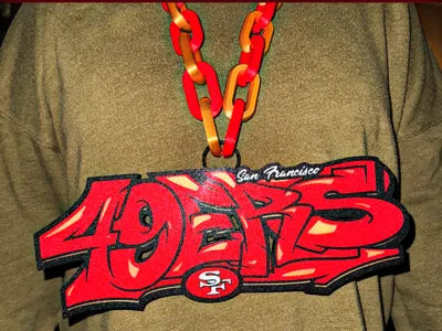 Personalized novelty chain